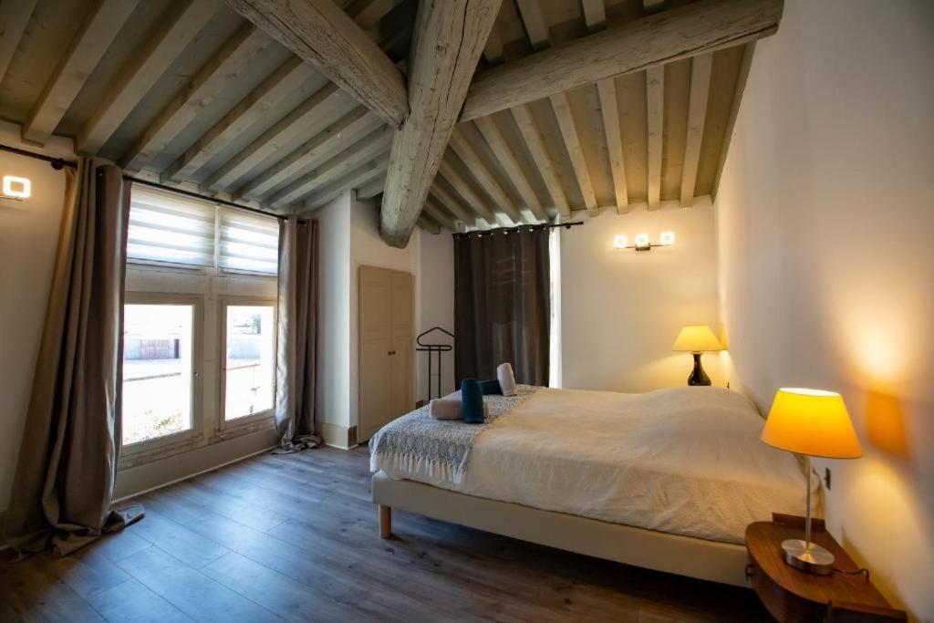 Mas Des Becasses, En Provence - 22 Personnes Arles Exterior foto